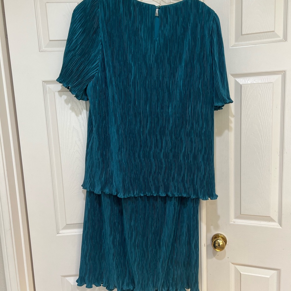 VNG Plisse Tiered Layer Pleated Loose Ruffle Green Dress Mother Of Bride 2XL - Picture 5 of 12